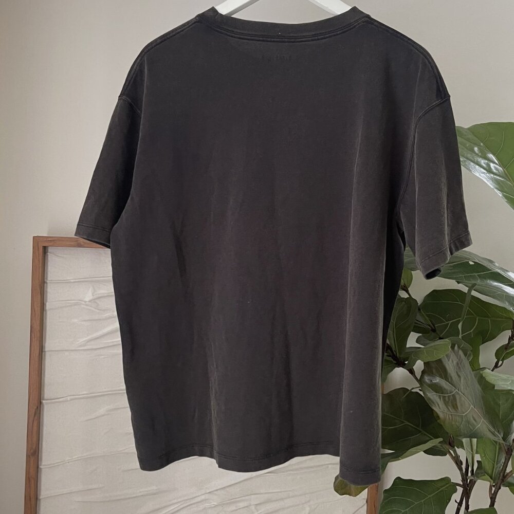 NWT Womens NIKE Air Jordan Heritage Graphic T-Shirt Black FB5137-010 Size Medium - Picture 4 of 4